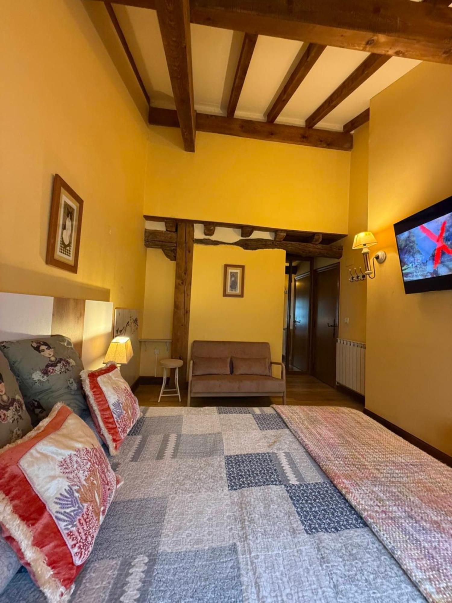 Casa Peluaga Guest House Ояртсун Екстериор снимка