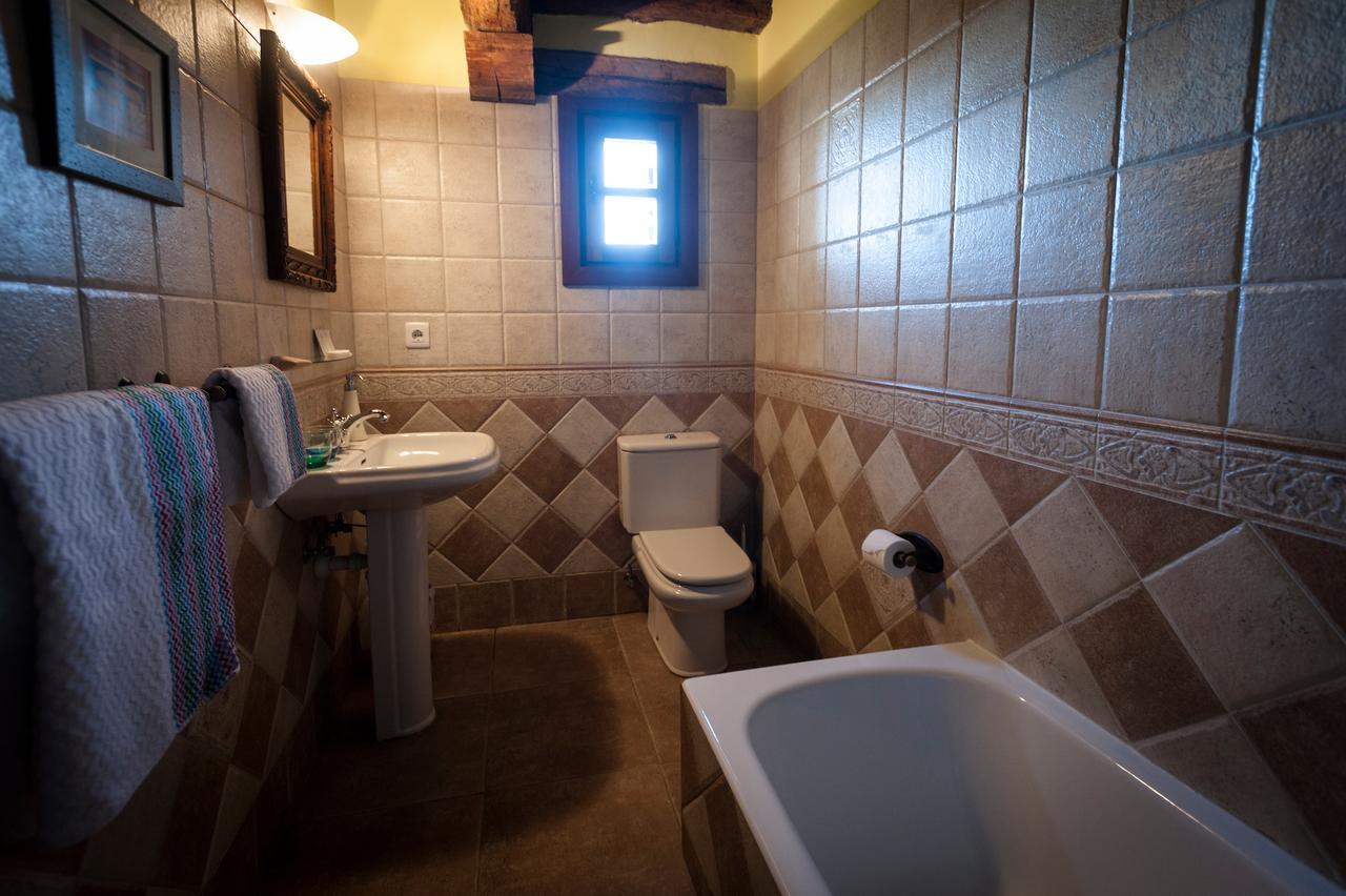 Casa Peluaga Guest House Ояртсун Екстериор снимка
